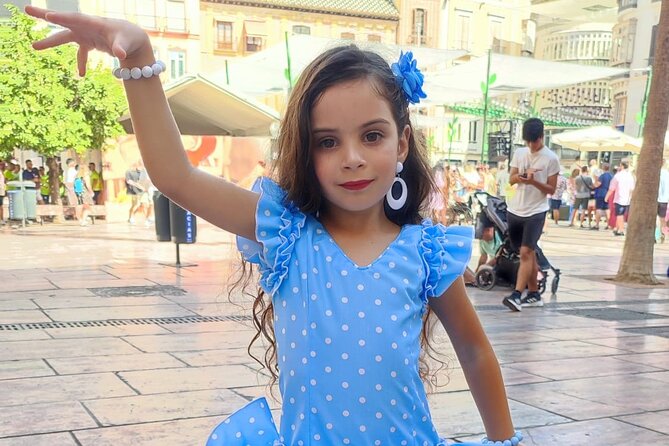 45 minutes flamenco dance class for family in Málaga - Where To Meet Near Plaza de la Constitución