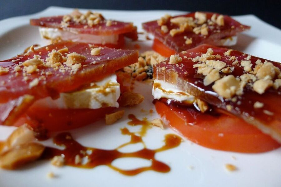 Barcelona: 4-Hour Tapas Evening Tour and Flamenco Show - Gothic Quarter Tapas: What You’ll Actually Eat