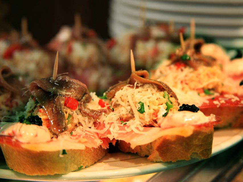 Barcelona: 4-Hour Tapas Evening Tour and Flamenco Show - Price and Value: Is $65 a Fair Deal?