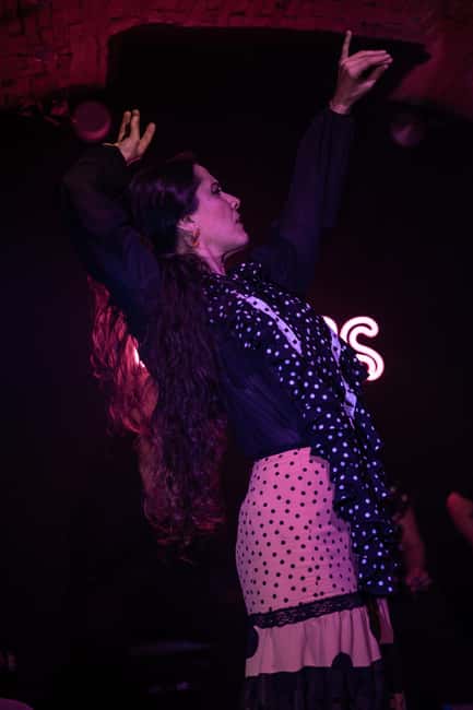 Barcelona: Espectáculo de Flamenco íntimo en Las Brujas - Before You Go: Small Practical Tips That Make a Big Difference