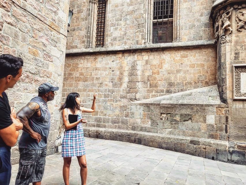 Barcelona: Gothic Quarter and Flamenco Show (Small Group) - Who This Tour Suits Best (and Who Might Want to Pass)
