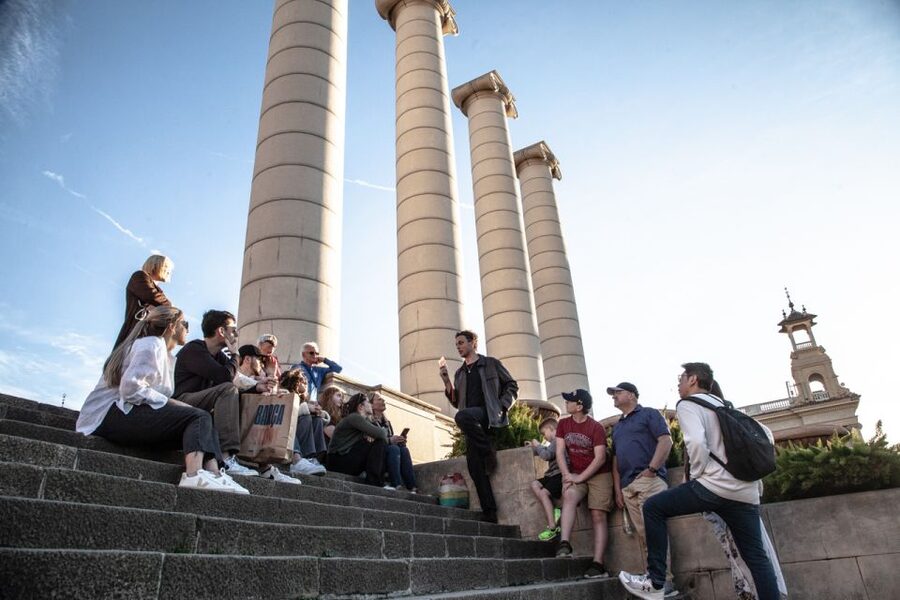 Barcelona: Montjuïc Walking Tour With Optional Flamenco Show - Magic Fountain Finale: Big Architecture, Shallow Water, and the Best Views