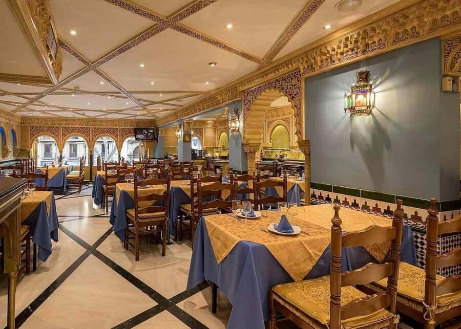 Barcelona: Tablao Flamenco Cordobes with Food/Drink Options - Your Pre-Show Meal Options (And What They’re Best For)