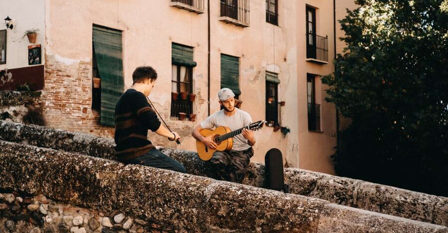 Granada: Albaicín & Sacromonte Walking Tour & Flamenco Show - Key moments you’ll care about