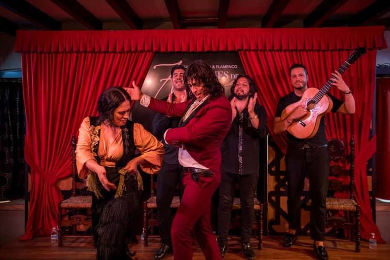 Granada: Dinner with Paella on a Terrace in the Albayzín and Live Flamenco - The Practical Bits: Comfort, Rules, and Expectations