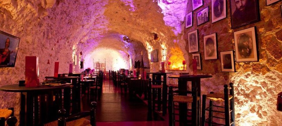 Granada: Flamenco Show at Templo del Flamenco with Drink - Inside the cave: why the setting changes the flamenco