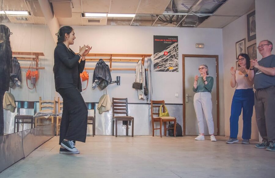 Valencia: Flamenco Class Experience - Private Group Coaching: Why the Hour Feels Productive