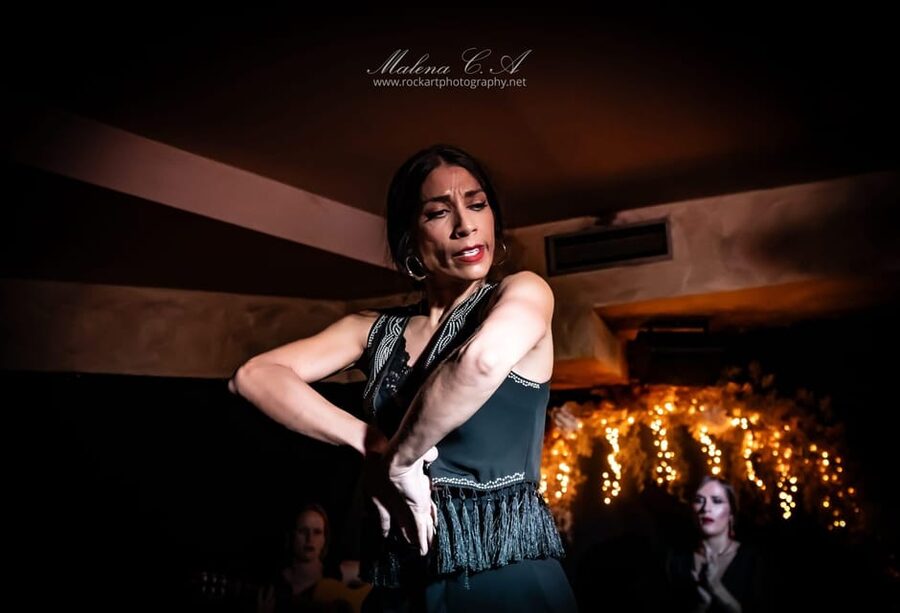 Valencia: Flamenco Show at Tablao La Reina - Why the small tablao room changes everything